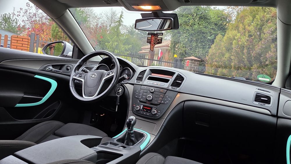 Śliczna Insignia 2.0 Turbo benzyna z Niemiec opłacona