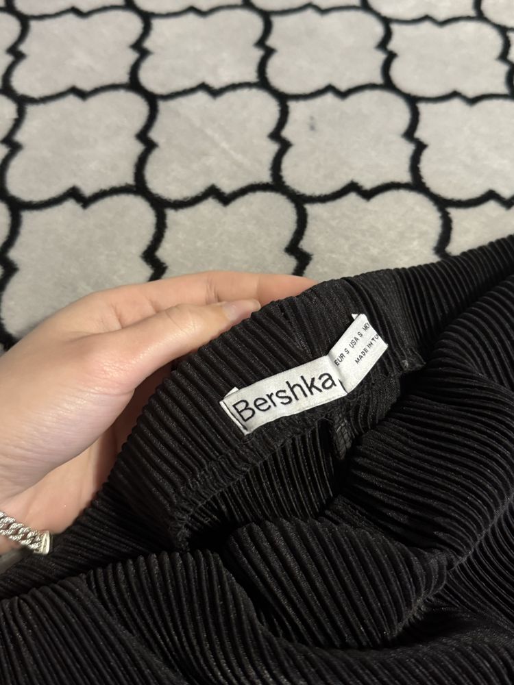 Штани Bershka розмір S