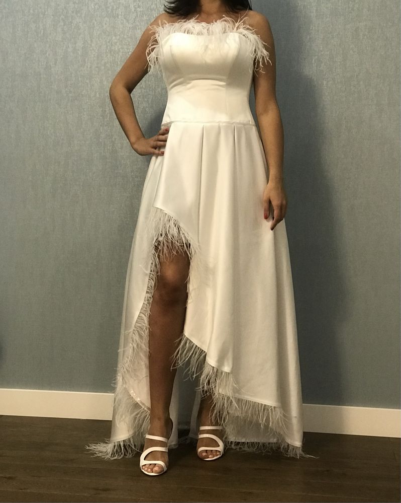 Свадебное стильное платье