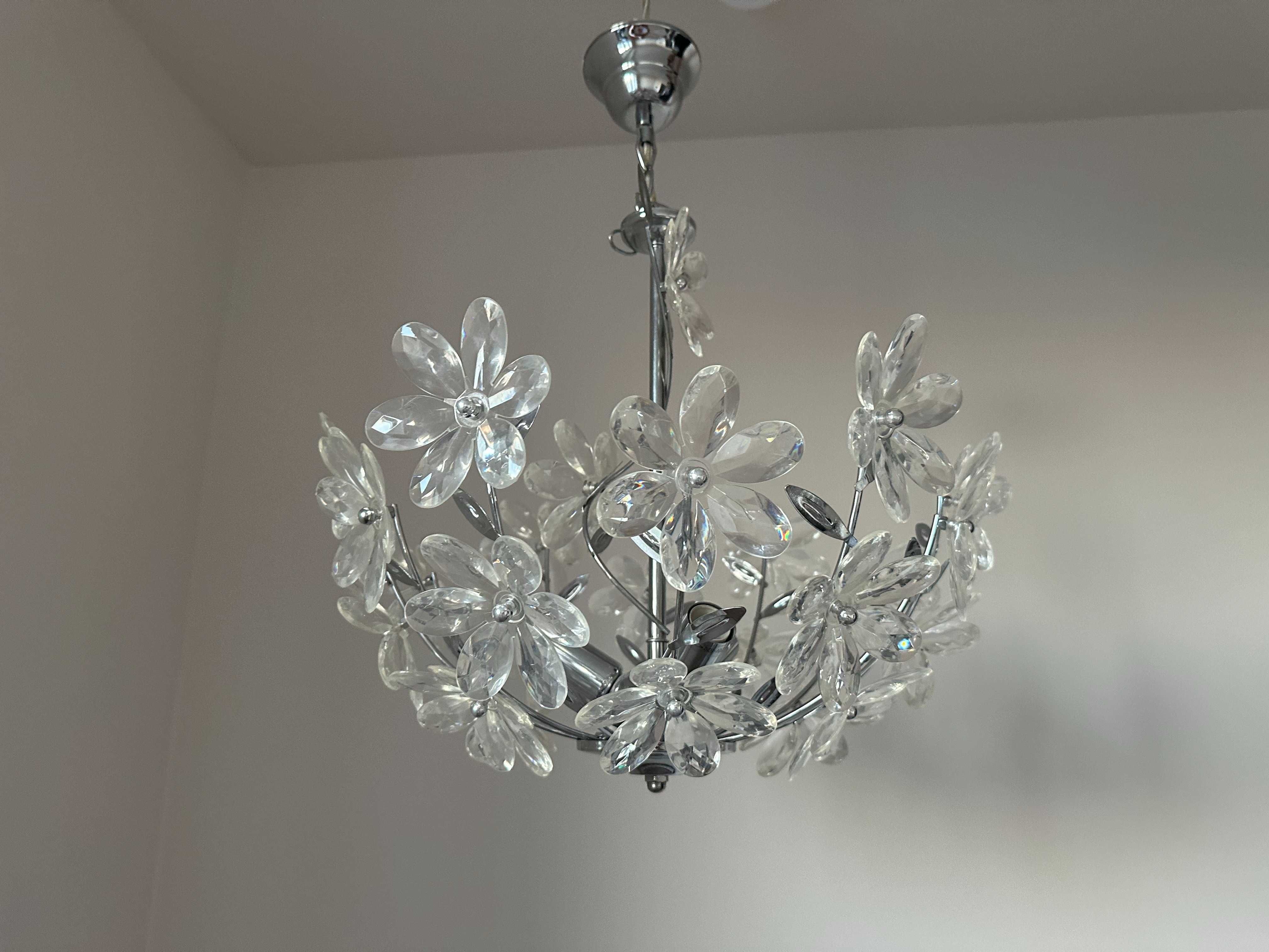 Lampa ozdobna sufitowa/żyrandol z kwiatami + kinkiet