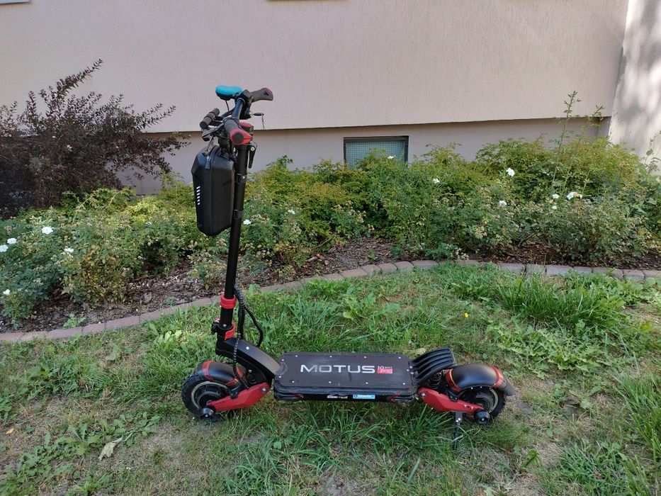 Motus pro 10 sport 2020 Glovo Uber Eats Wolt