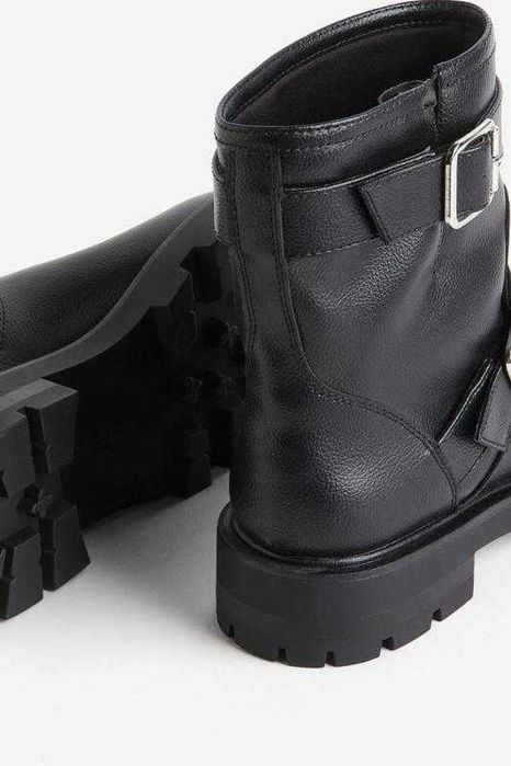 Ботинки H&M 39 чорні черевики жіночі напівчоботи