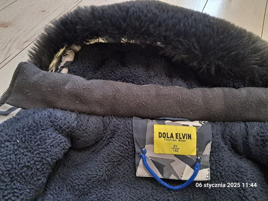 Kurtka zimowa chłopięce z kapturem 8lat bardzo ciepła