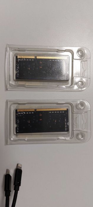 Memórias RAM SK Hynix 4GB (2x2GB) 1Rx16 PC3L-12800S
