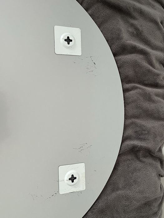 Okrągłe lustro ścienne wiszące przyciemniane 70cm