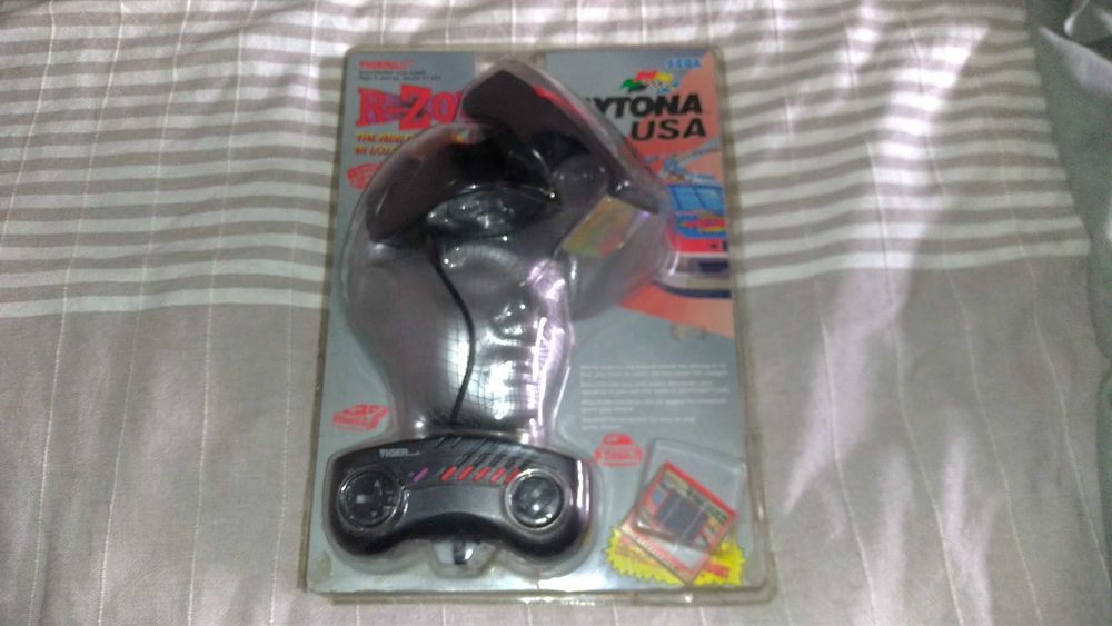 Sega Tiger R-Zone completo, usado não testado com Daytona USA