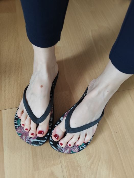 Japonki klapki damskie używane