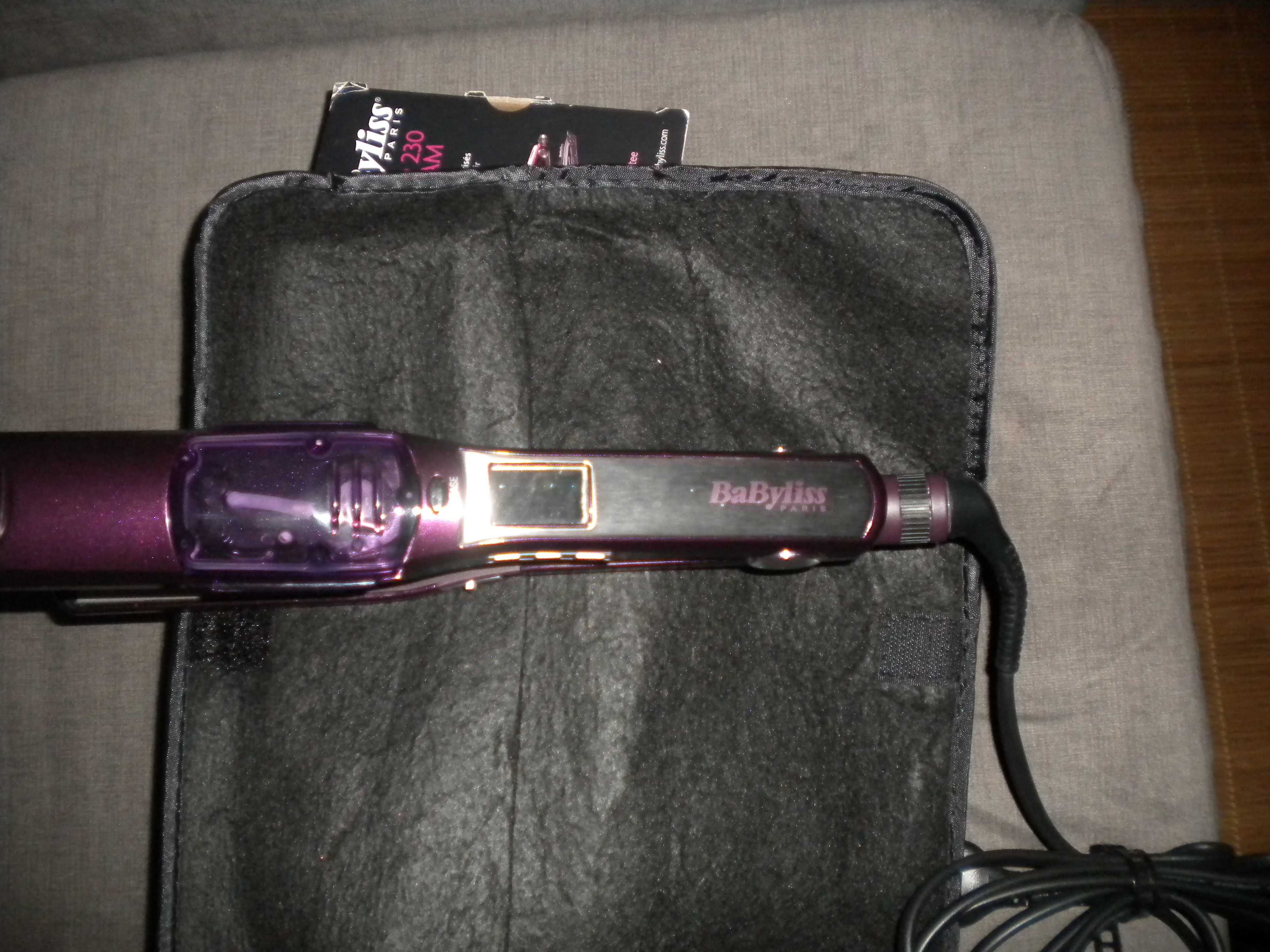 Vendo Alisador de cabelo Babyliss I-Pro 230 Steam + uma mais pequena .