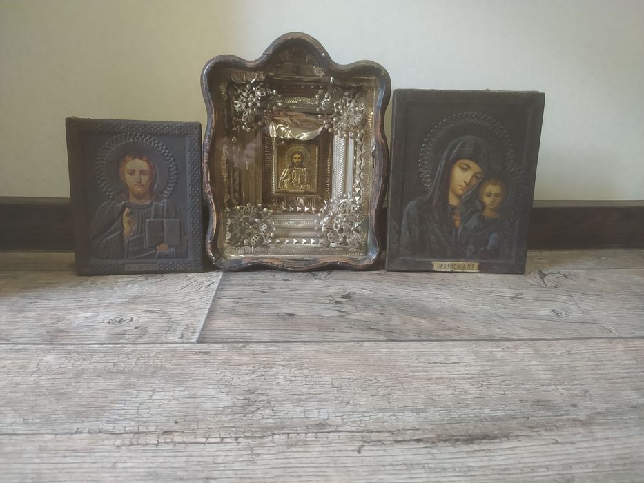 Продам старые иконы