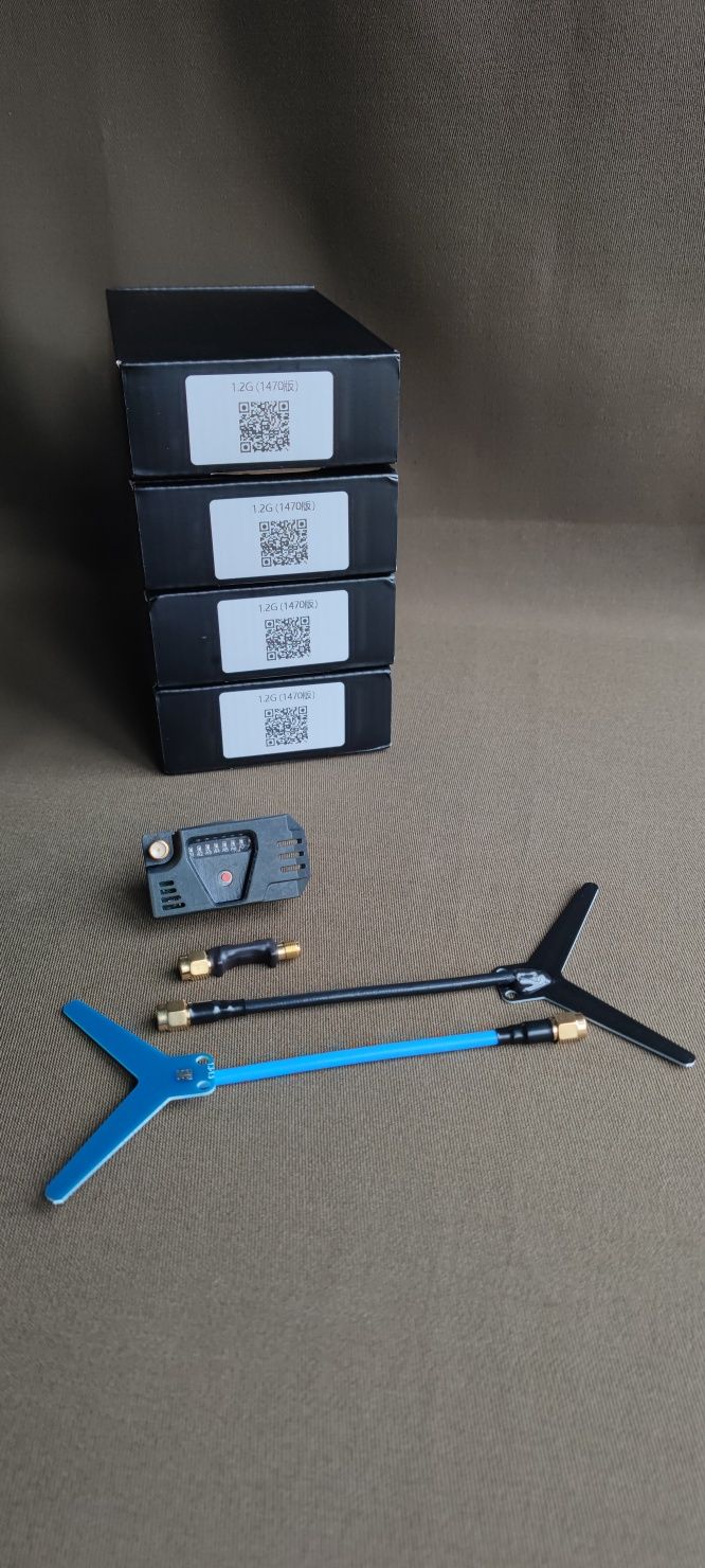 НОВИЙ FPV Шолом Skyzone Cobra X V4 підтримує X,L канали 4.9/5.8/6.0GHz