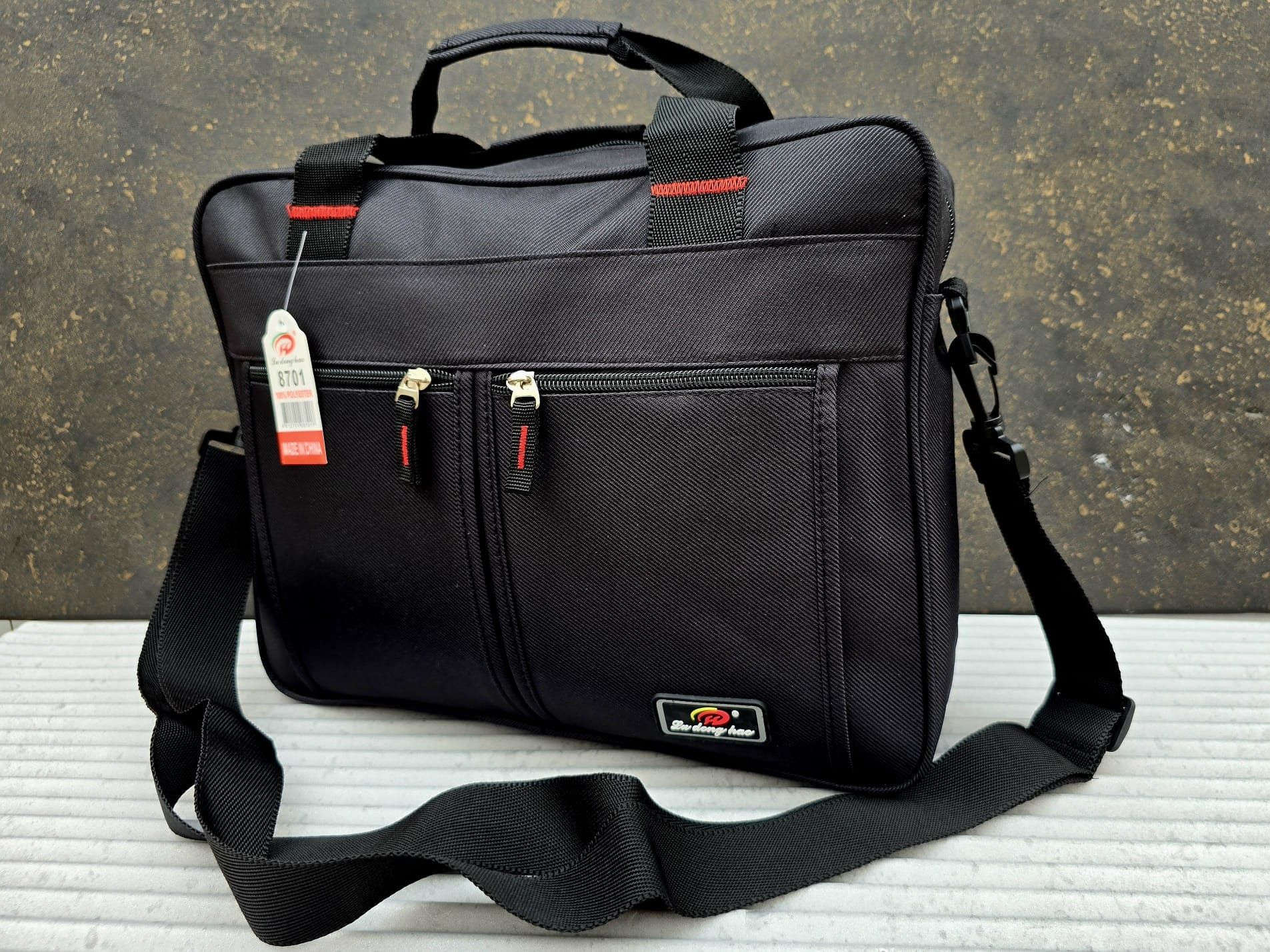 Nowa pojemna torba podróżna bagażowa czarna mocna