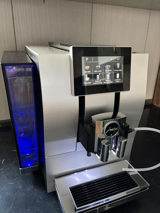 Jura Z8 Aluminium – ekskluzywny ekspres automatyczny, w pełni sprawny