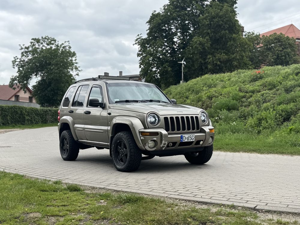 Jeep Liberty KJ 3.7 V6 LPG Hak