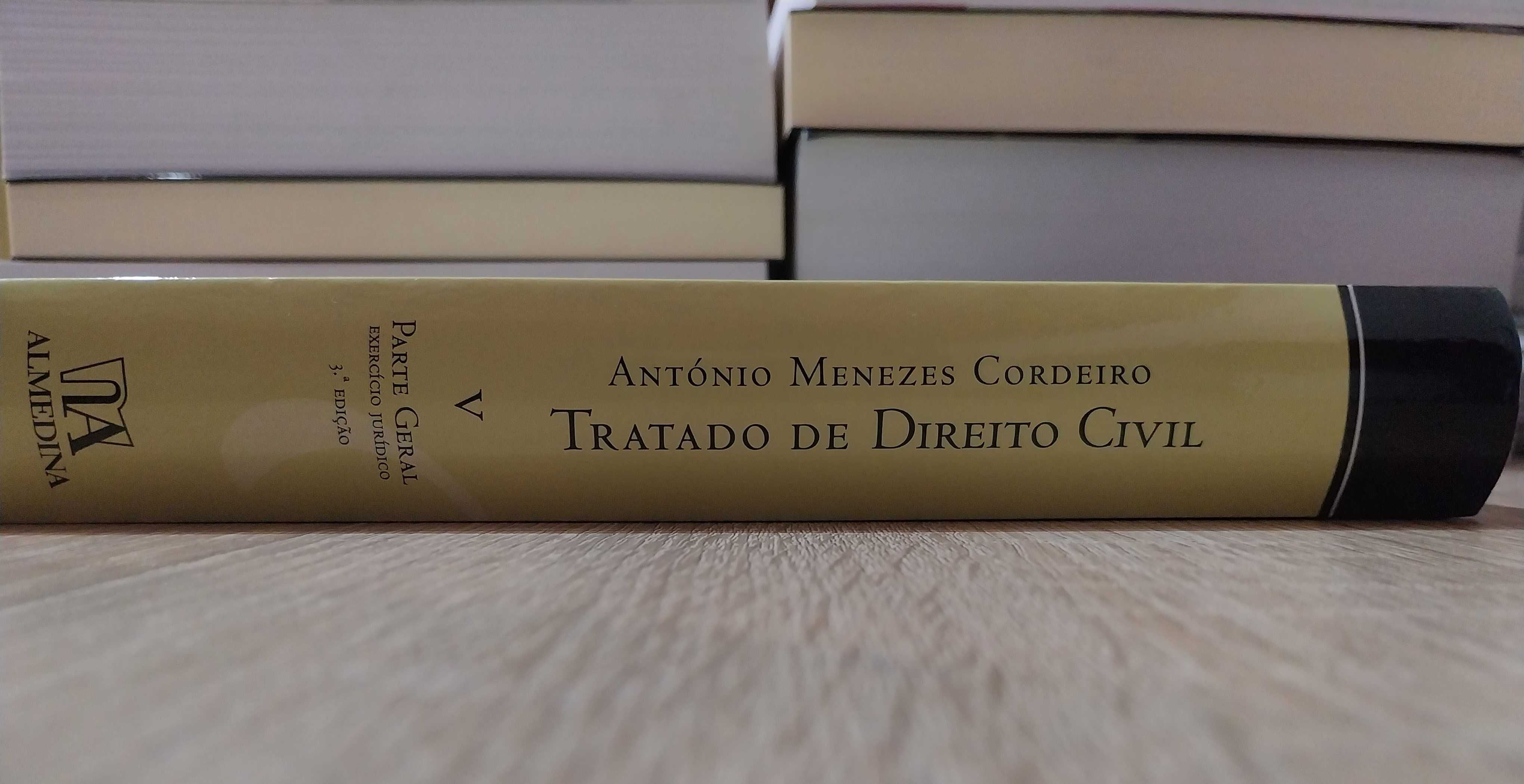 Livro Tratado de Direito Civil - António Menezes Cordeiro - Tomo V