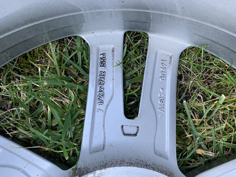 Felga BMW 17cali 5x112 ET 54