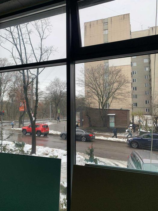 Оренда фасадного приміщення в новому  ЖК Infinity Park вул. Зелена