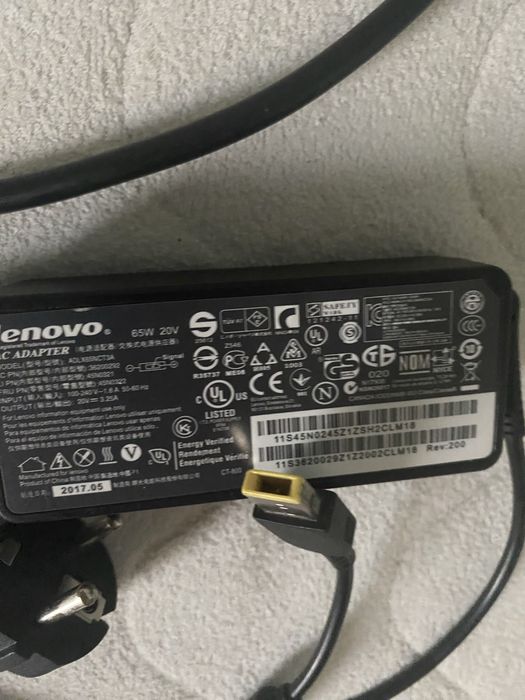 Блок живлення Lenovo 65w 20v Ac Adapter
