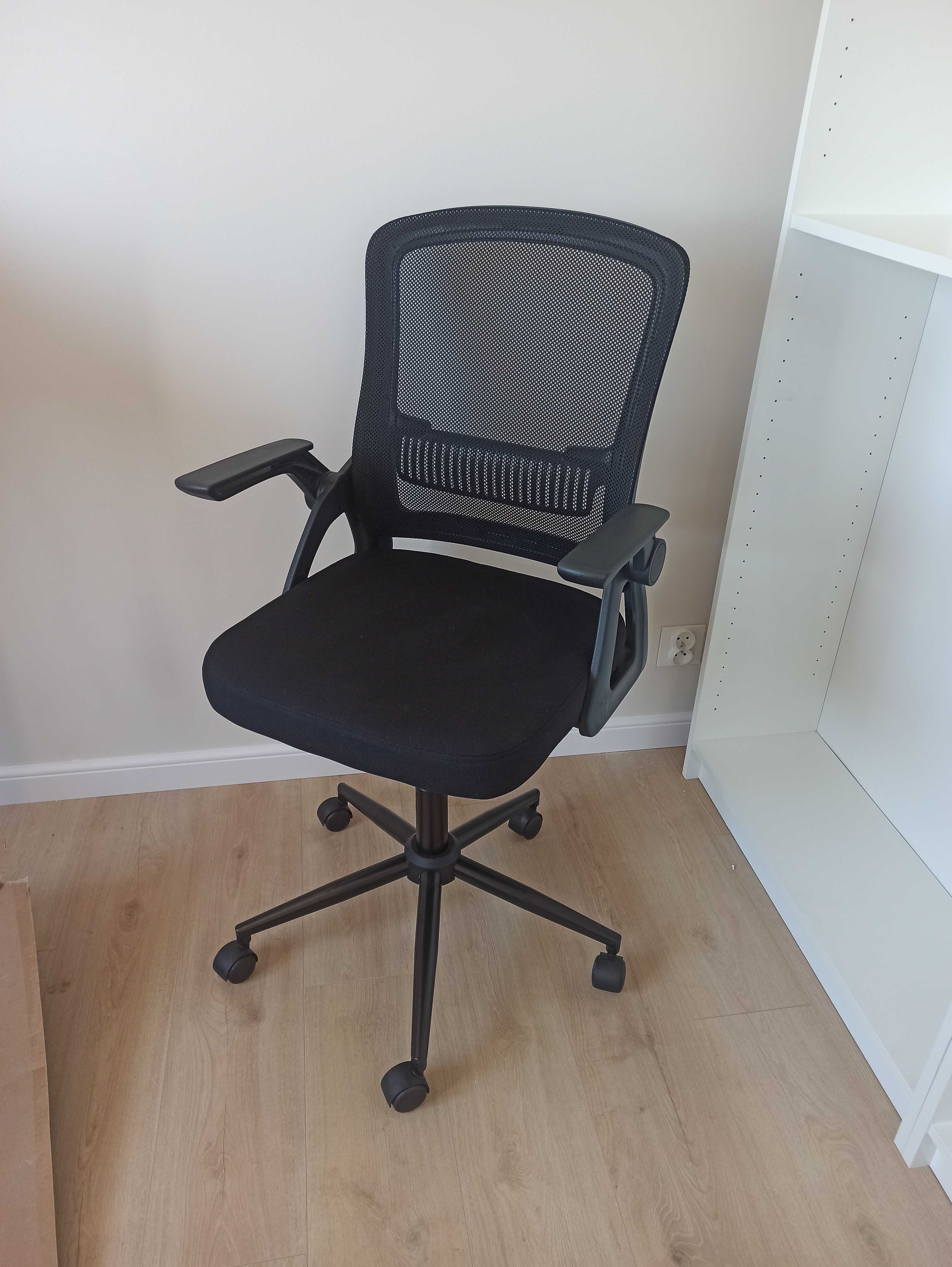 Fotel biurowy krzesło ergonomiczne czarny nowy