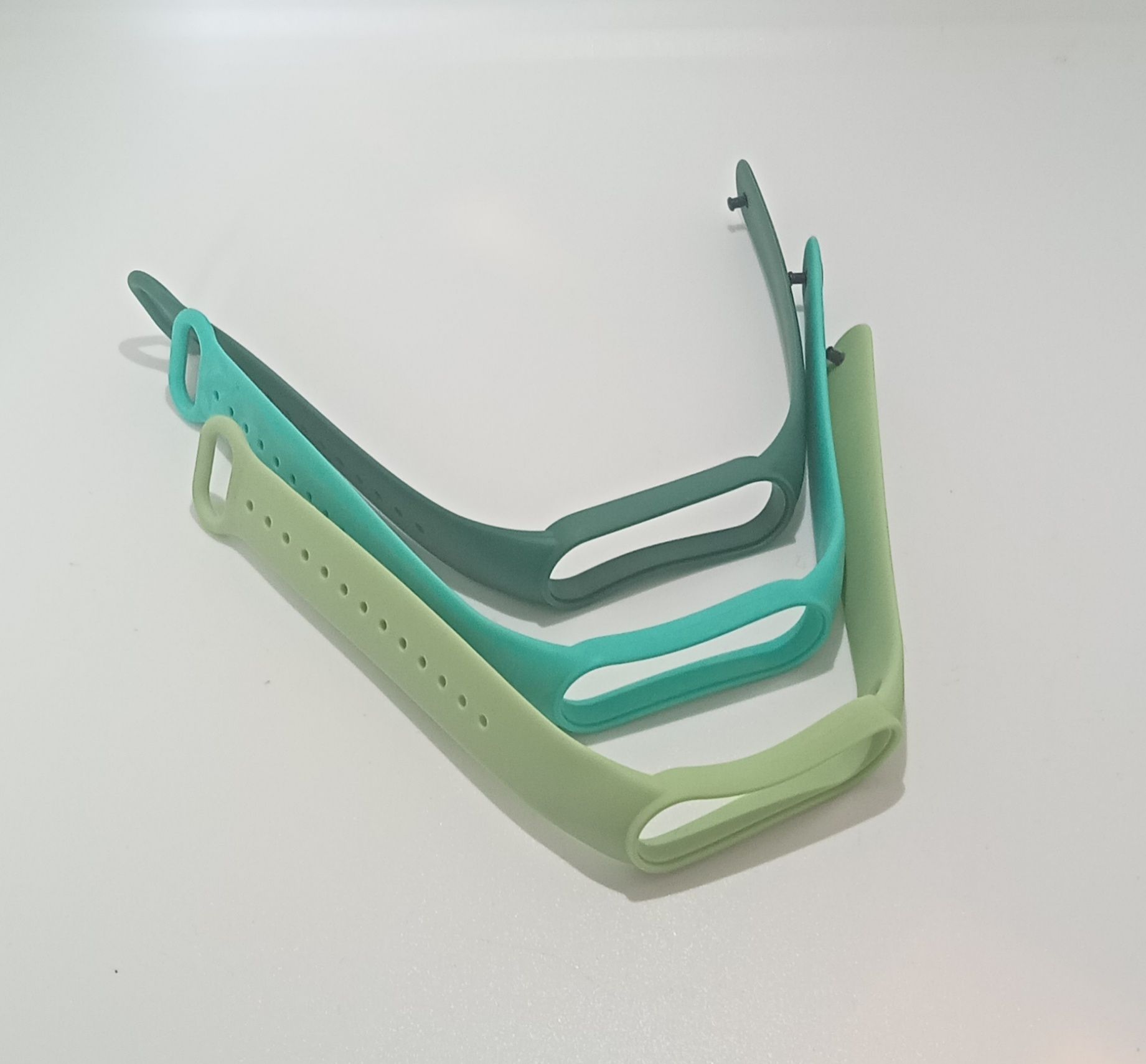 3 sztuki nowych silikonowych opasek do Xiaomi Mi Band 5/6/7.