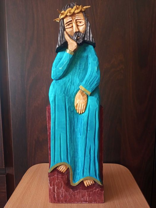 Rzeżba Jezusa frasobliwego