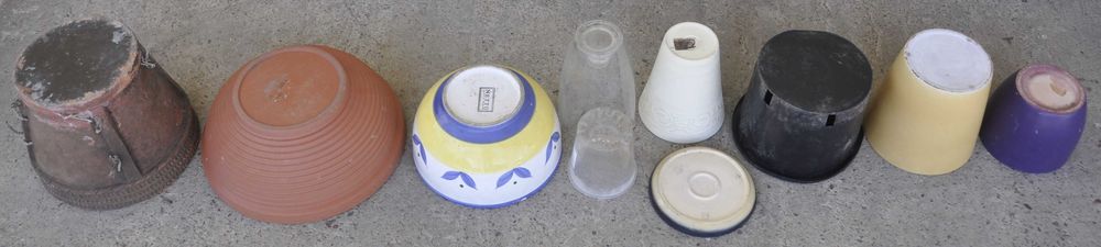 Osłonki na Donice Ceramiczne Plastikowe Podstawki Oddam za Darmo