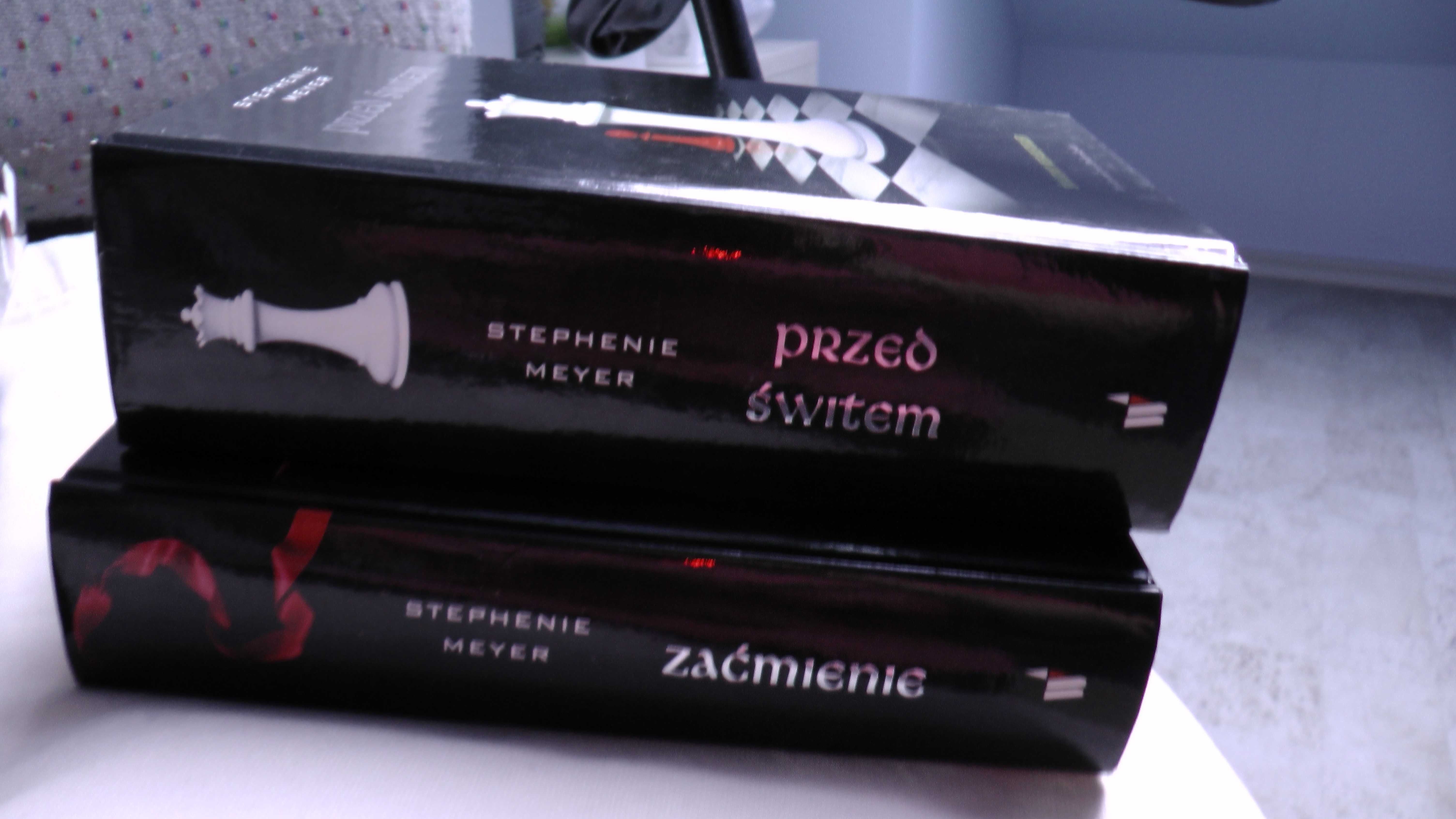 Zmierzch Saga Stephenie Meyer 4 tomy oprawa twarda