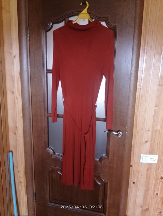 Сукня трикотажна в рубчик ( гольф ))) нова