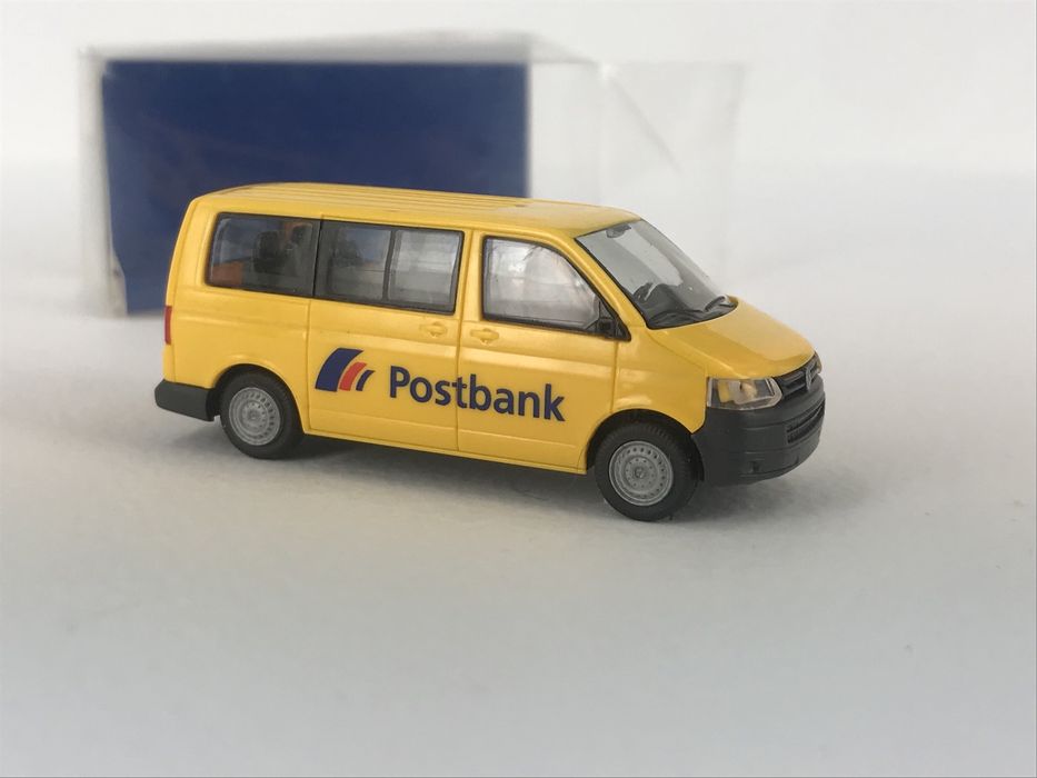 Модель vw transporter t6 1:87