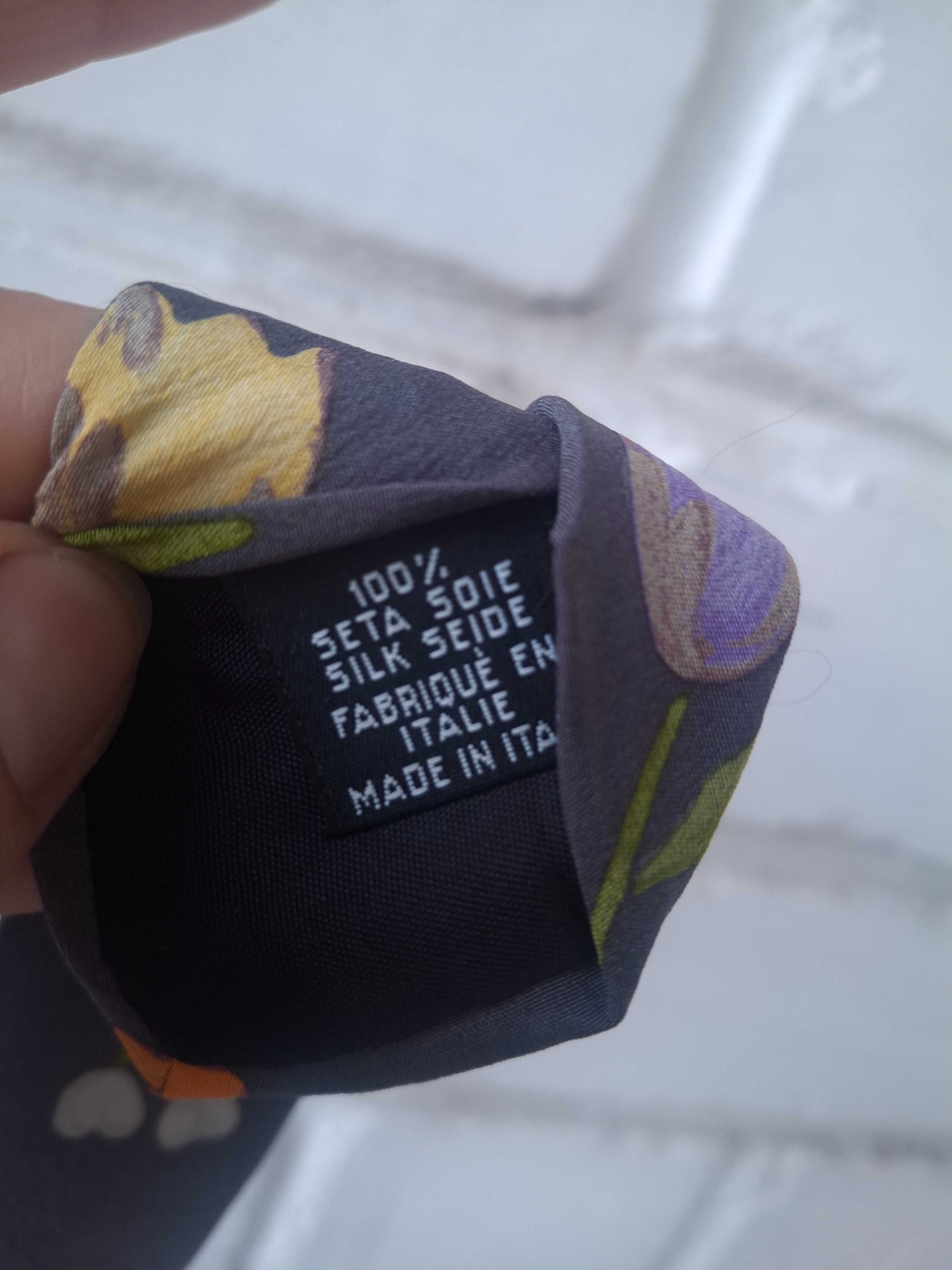 Коллекционный галстук 100% шелк с рыбами hugo boss