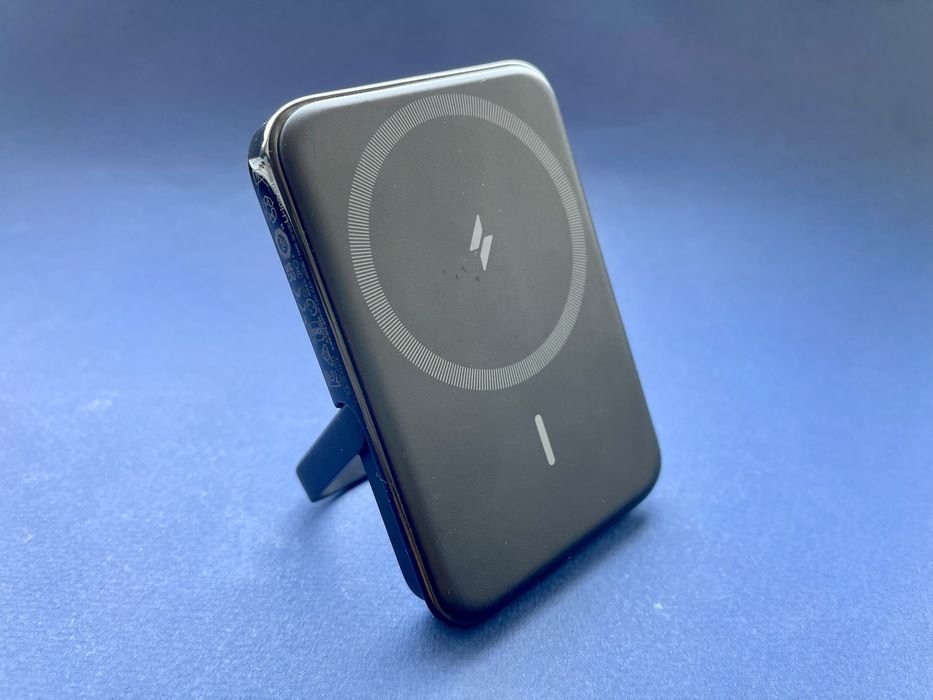 Павербанк Anker MagGo Magnetic Power Bank 5000 7.5w Stand Usb-C Port
