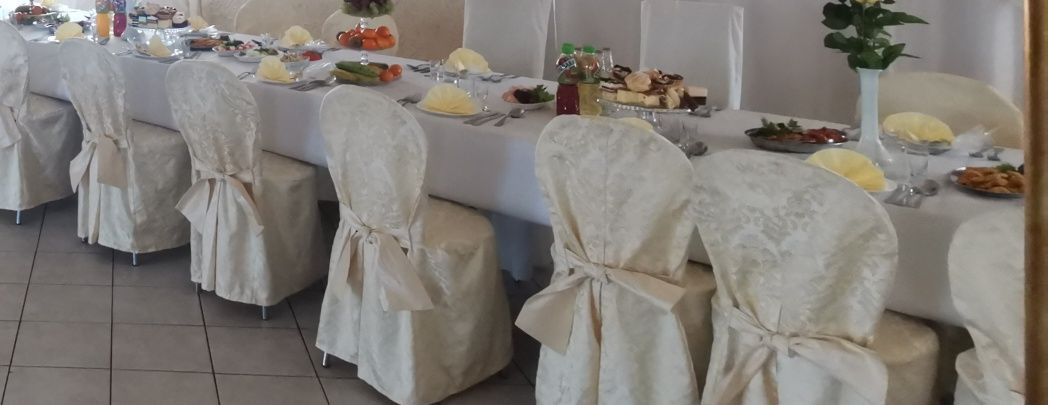 Pokrowce na krzesła typu tulipan