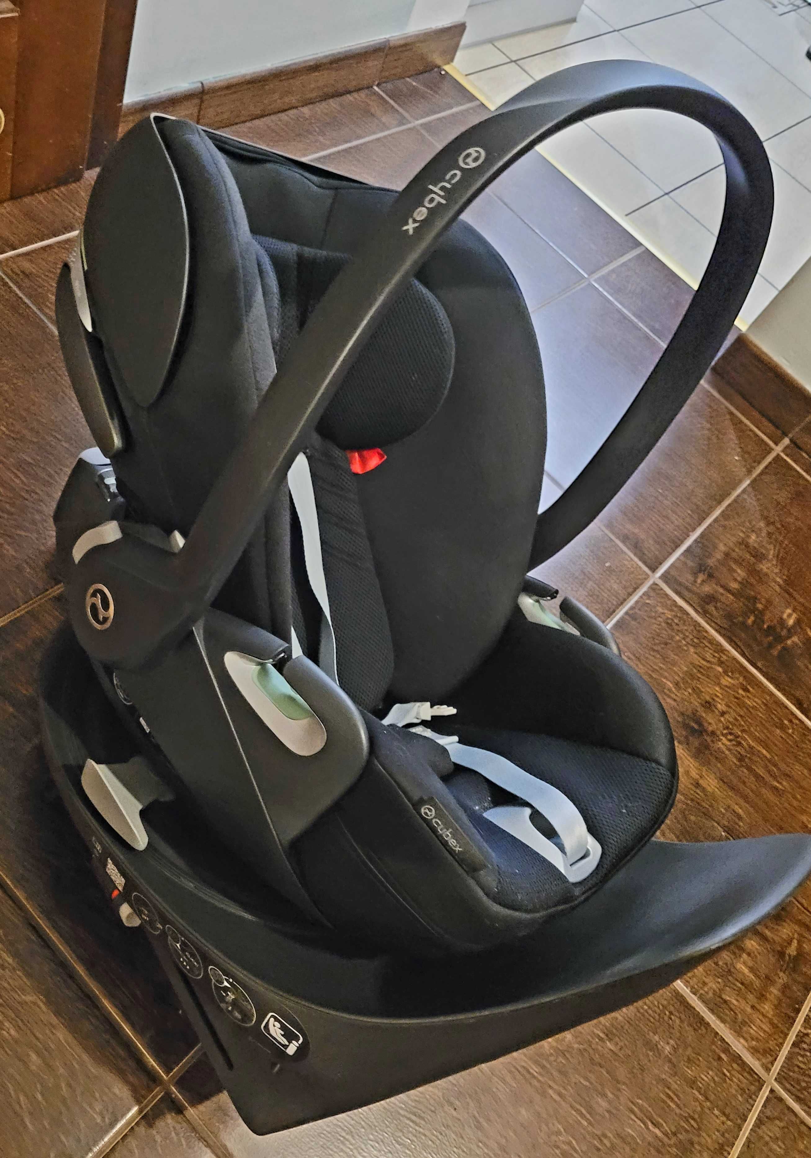 Fotelik Cybex Cloud Z  I-Size Plus Deep Black baza obrotowa