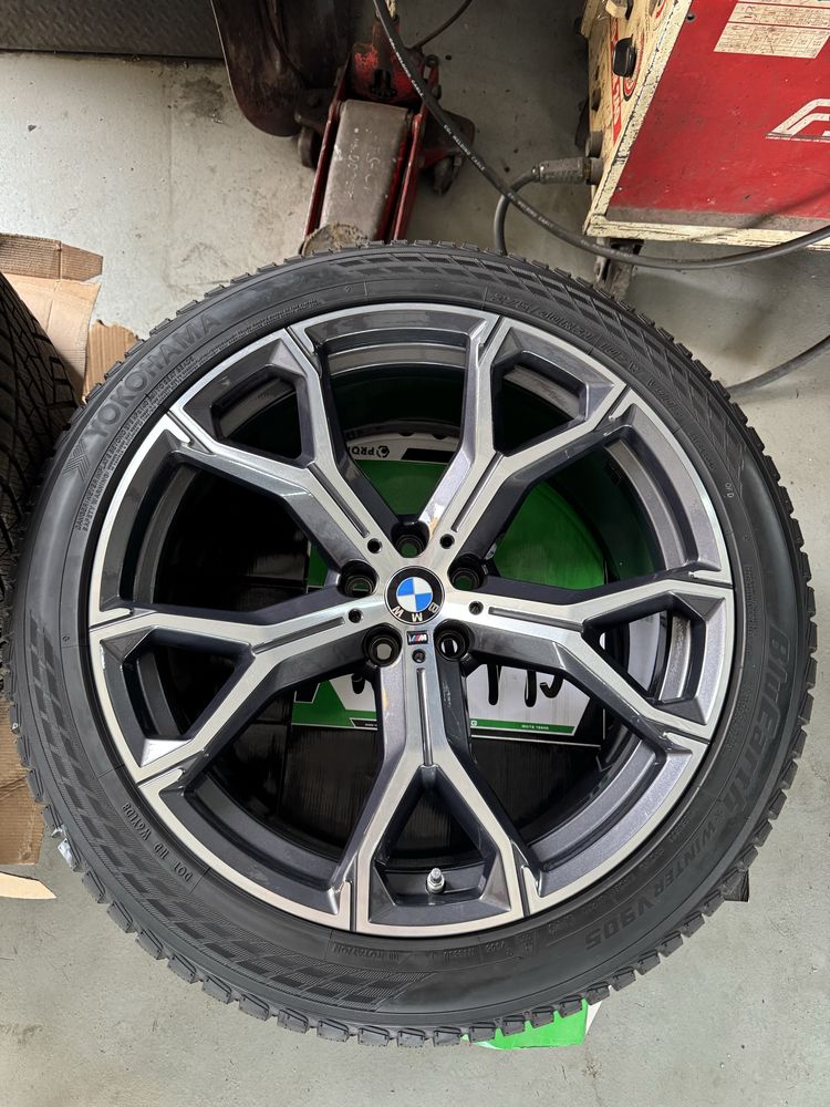 Продаю комплект дисків BMW r21 оригінал Y spoke 741 x5,x6,g05,g06