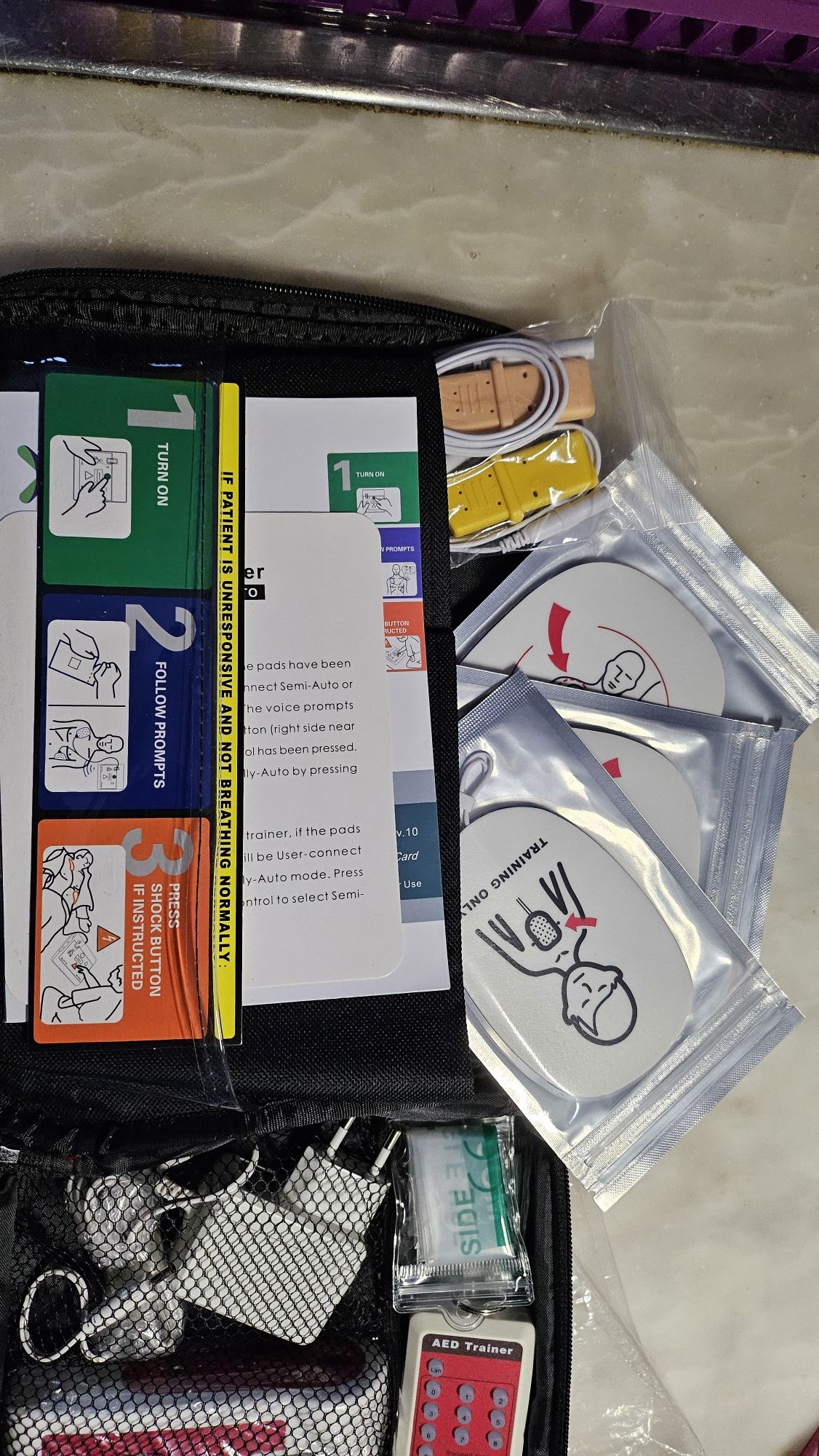 Desfibrilador externo para treino set completo Novo