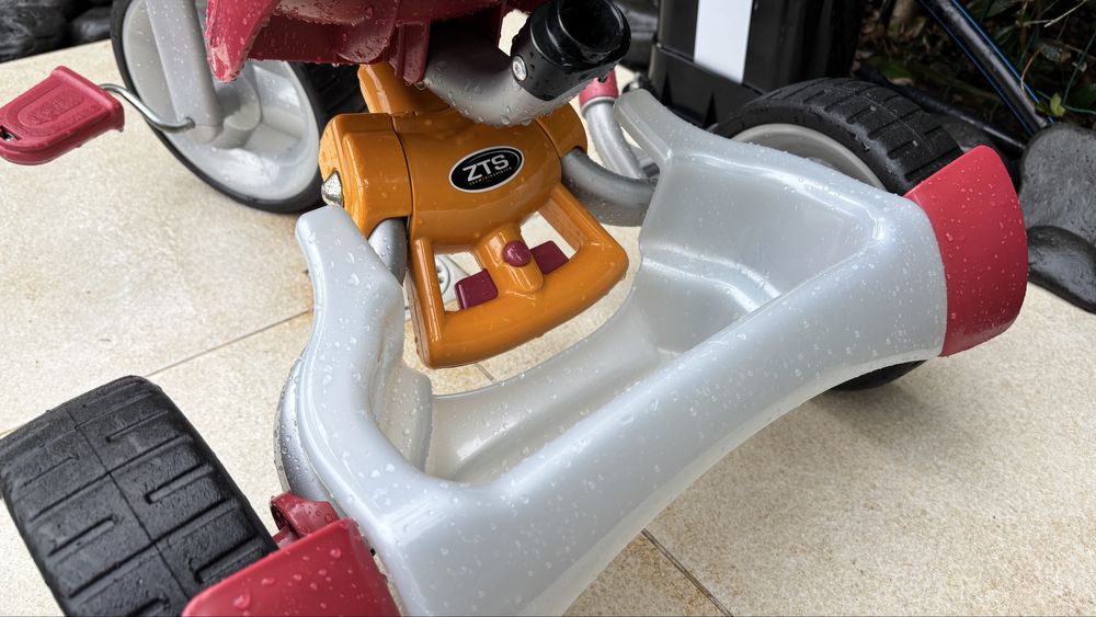 Triciclo CHICCO Zoom Trike em Excelente Estado