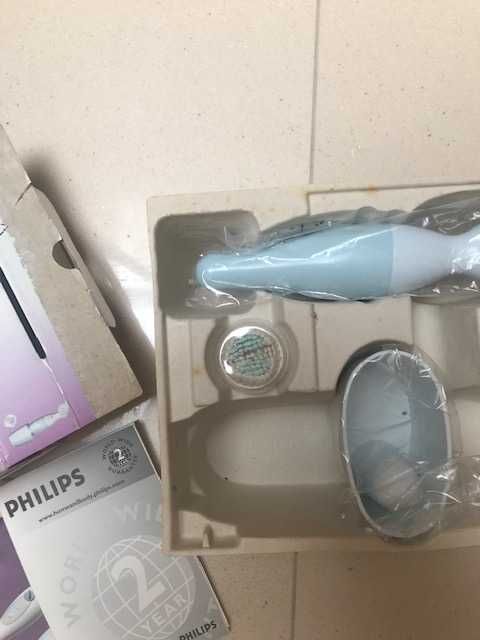 VisaPure Essential Sistema de limpeza facial da Philips