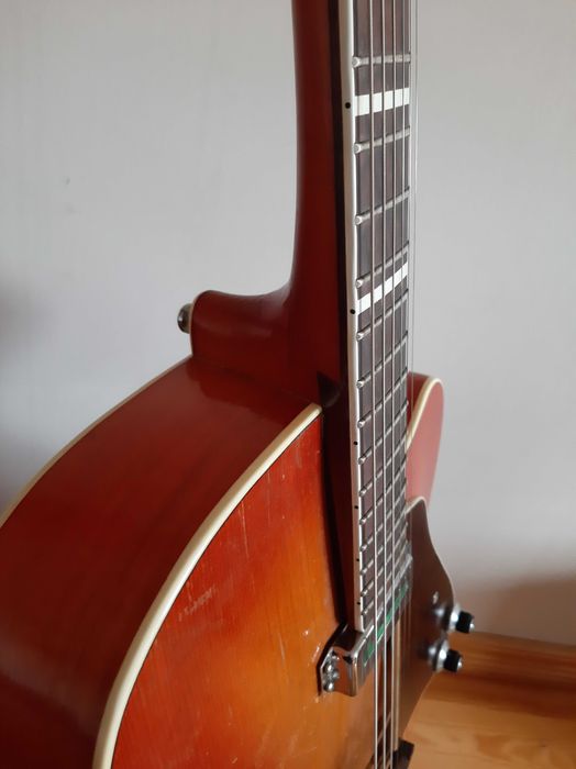 Melodija Menges Archtop / Hollow body