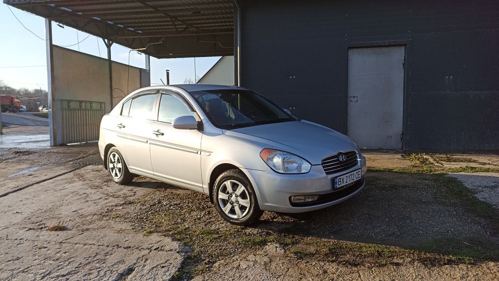 Hyundai accent !