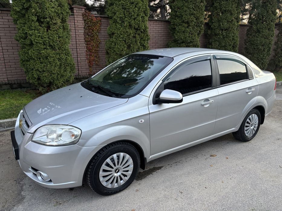 Chevrolet Aveo 1.6, gaz/benzin в отличнейшем состоянии!