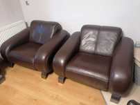 Fotele skórzane plus sofa.