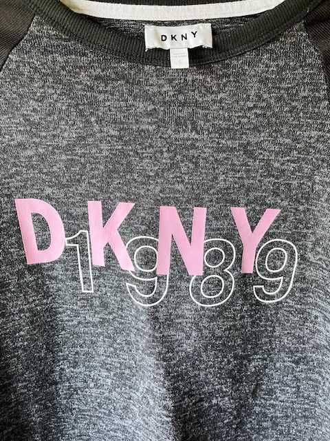 DKNY - miękka i ciepła bluza z grafiką