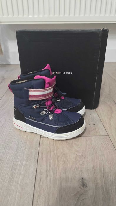 Buty zimowe Tommy Hilfiger r 31 dla dziecka