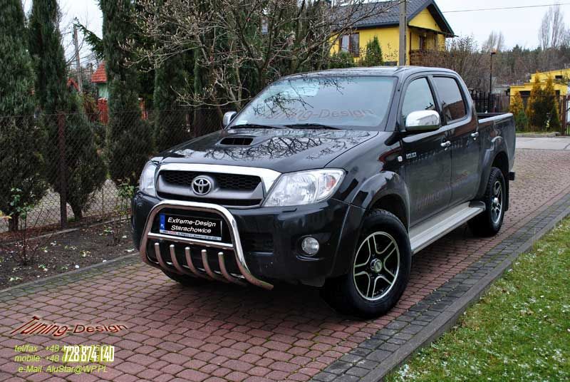 Toyota Hilux Orurowanie stopnie podesty Rury Producent