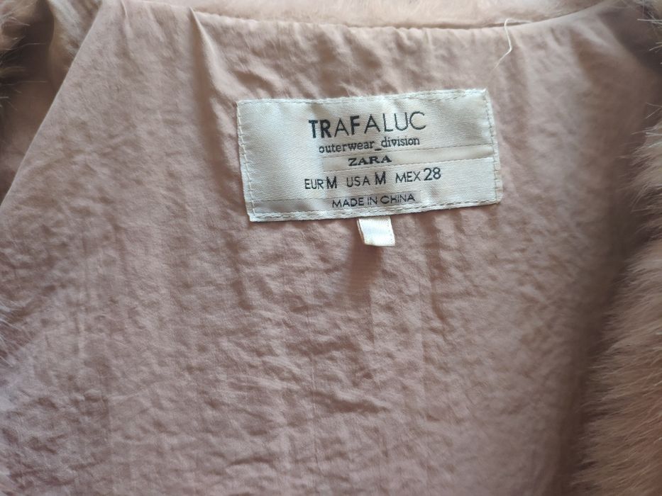 Меховая жилетка ZARA TRF. Размер M