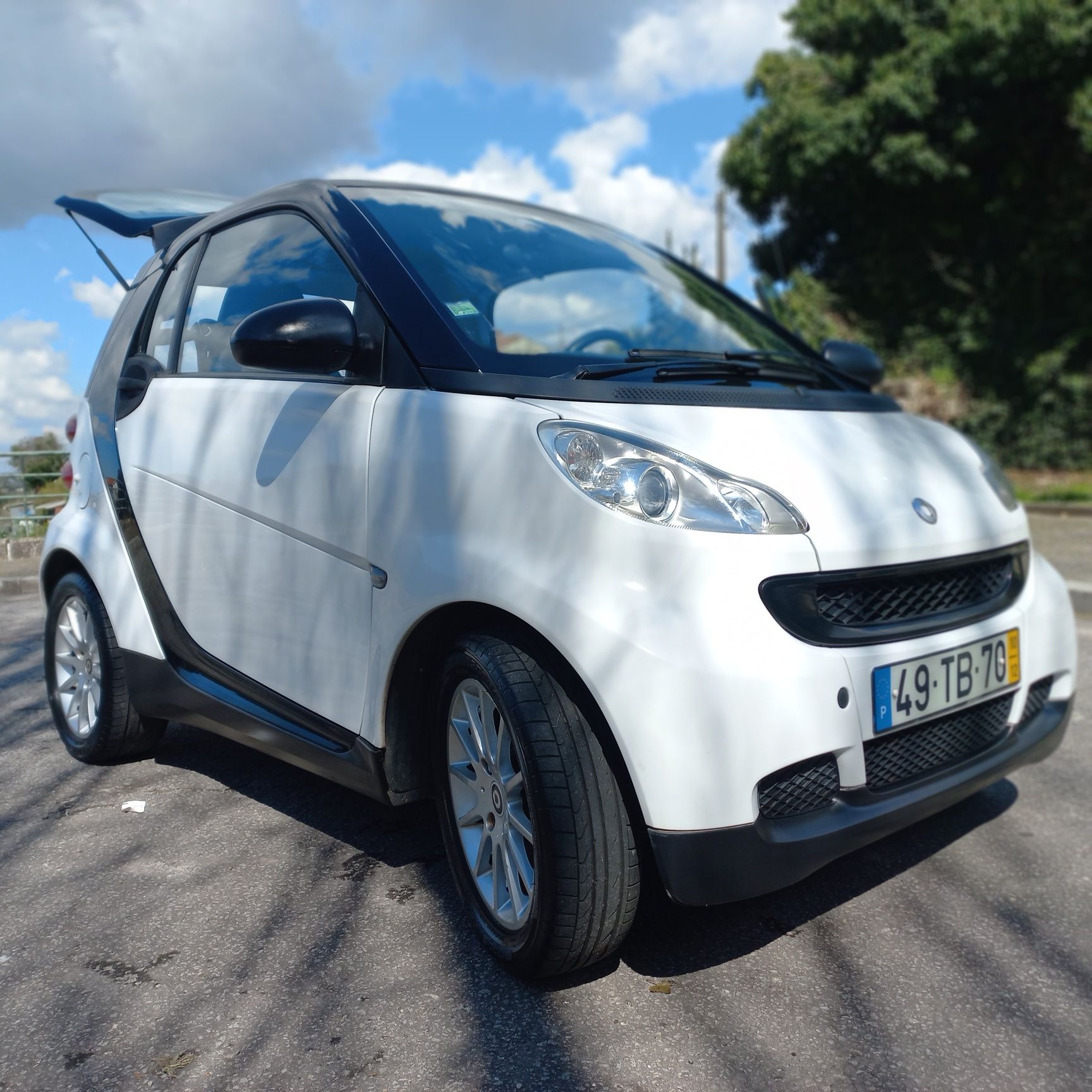 Vende-se Smart fortwo coupé 0.90 Cdi 2010, poucos km
