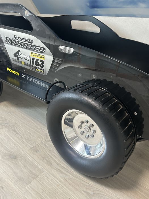 Дитяче ліжко Машинка