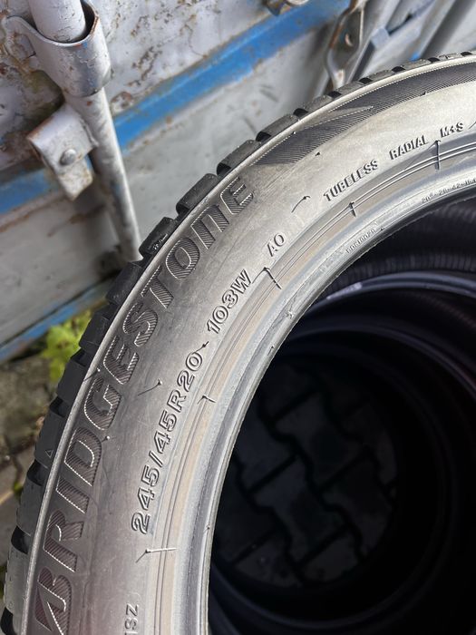 245/45 R20 Bridgestone 4шт 2023рік