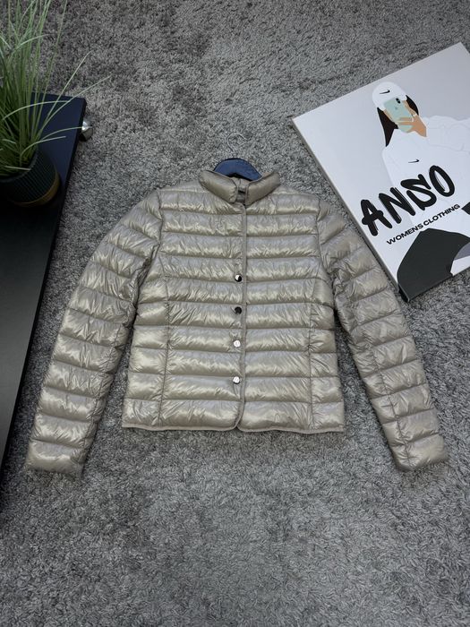 Жіноча Пухова куртка HALLHUBER