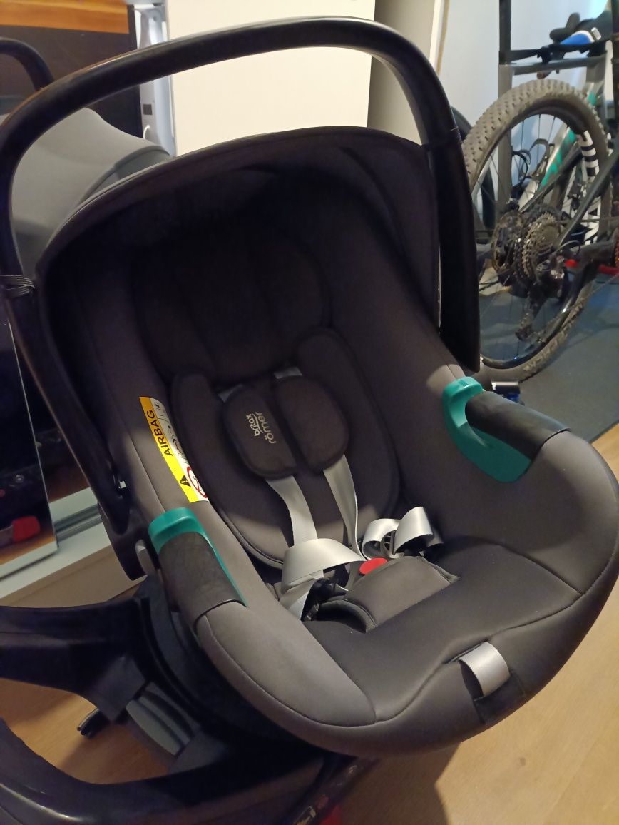 Baza + nosidło Britax Romer baby-safe 3 i-size Gwarancja