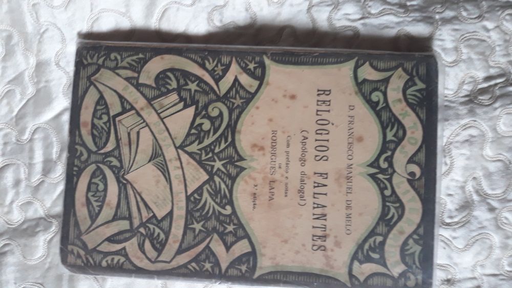 Livro Relógios Falantes